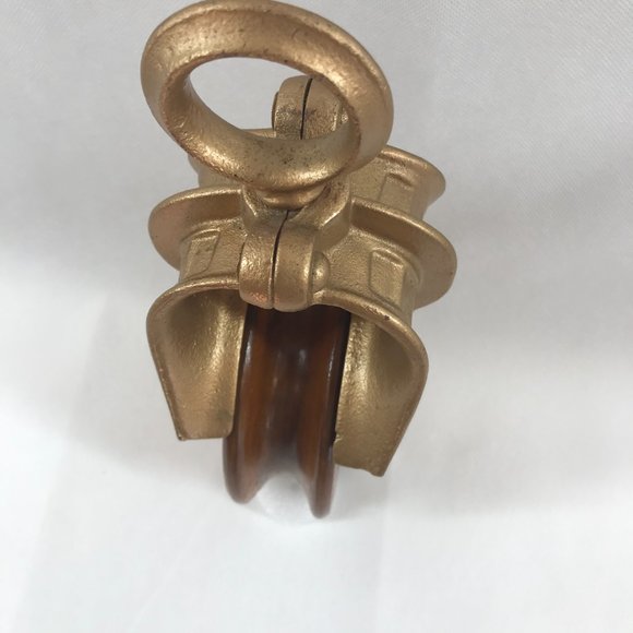 Antique Vintage Starline Cast Iron & Wood Barn Pulley X664 - Picture 10 of 12